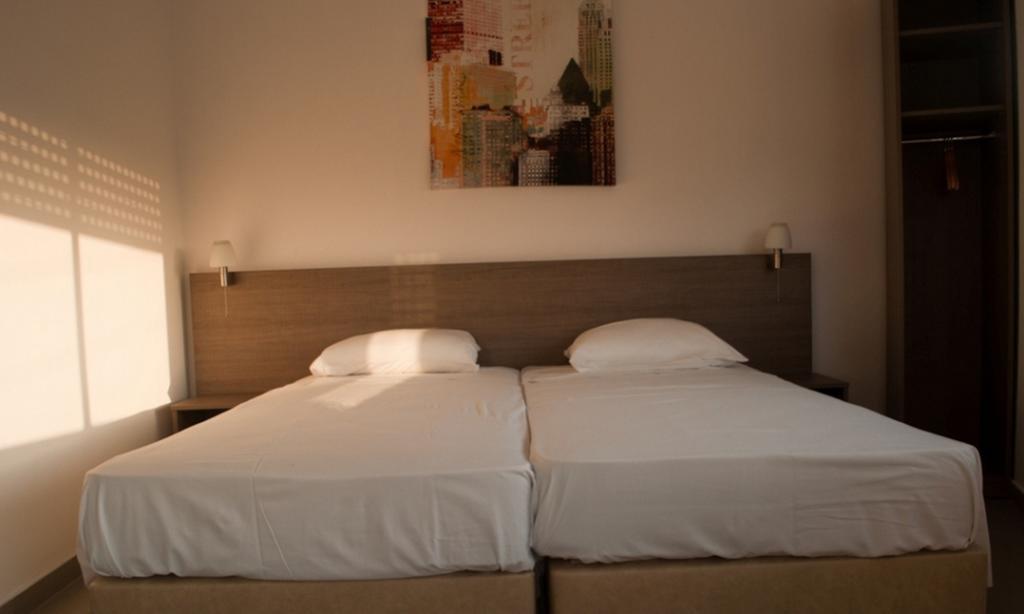 St. George Rent Rooms Larnaca Dış mekan fotoğraf