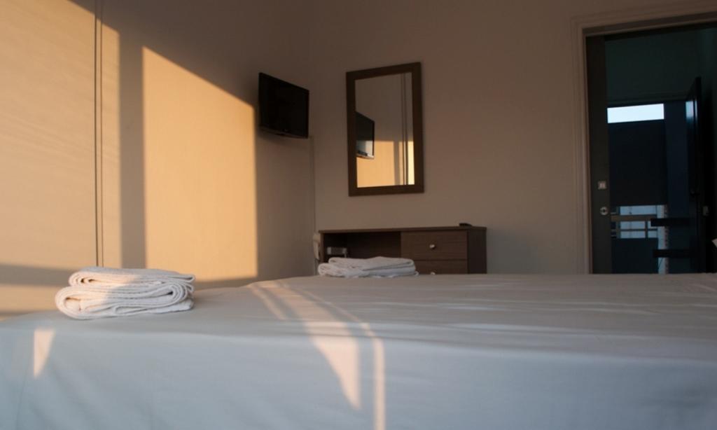 St. George Rent Rooms Larnaca Dış mekan fotoğraf