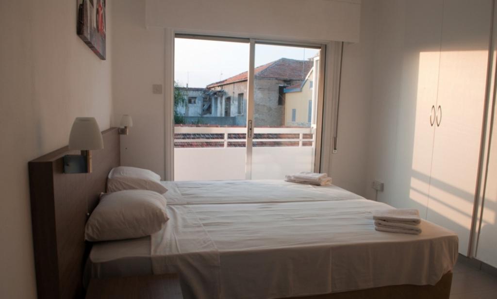 St. George Rent Rooms Larnaca Dış mekan fotoğraf
