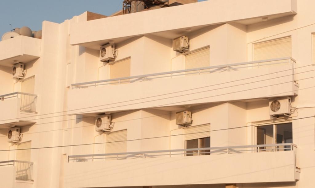 St. George Rent Rooms Larnaca Dış mekan fotoğraf