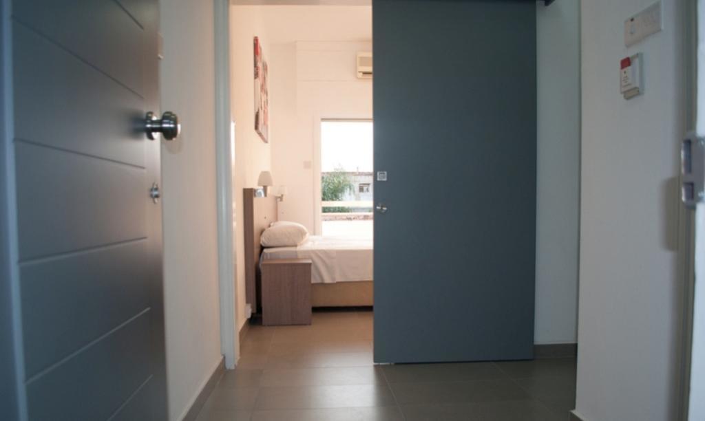 St. George Rent Rooms Larnaca Dış mekan fotoğraf