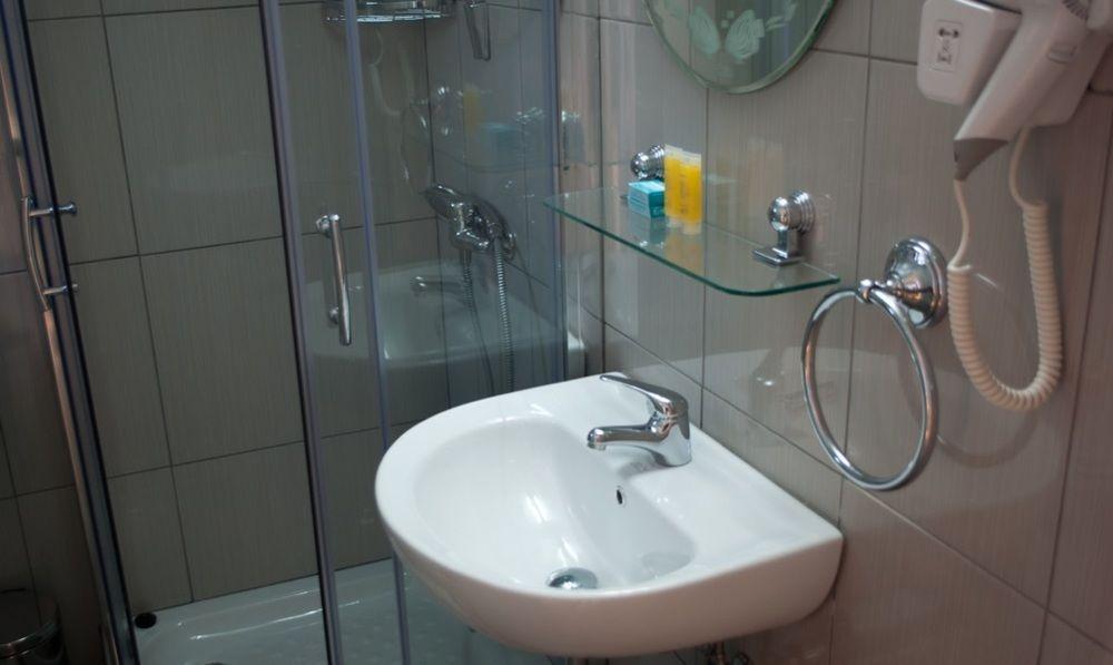 St. George Rent Rooms Larnaca Dış mekan fotoğraf
