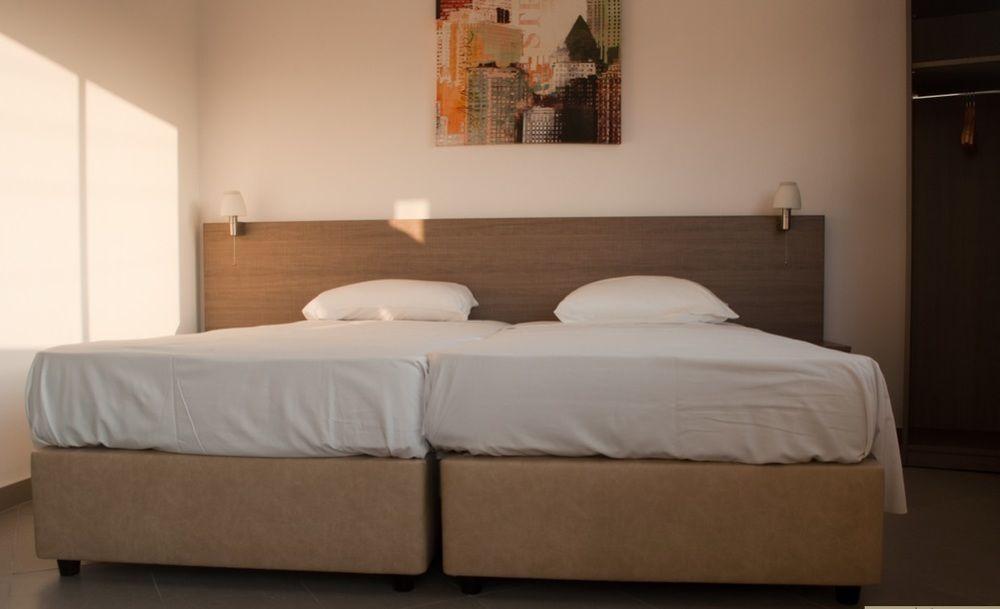 St. George Rent Rooms Larnaca Dış mekan fotoğraf