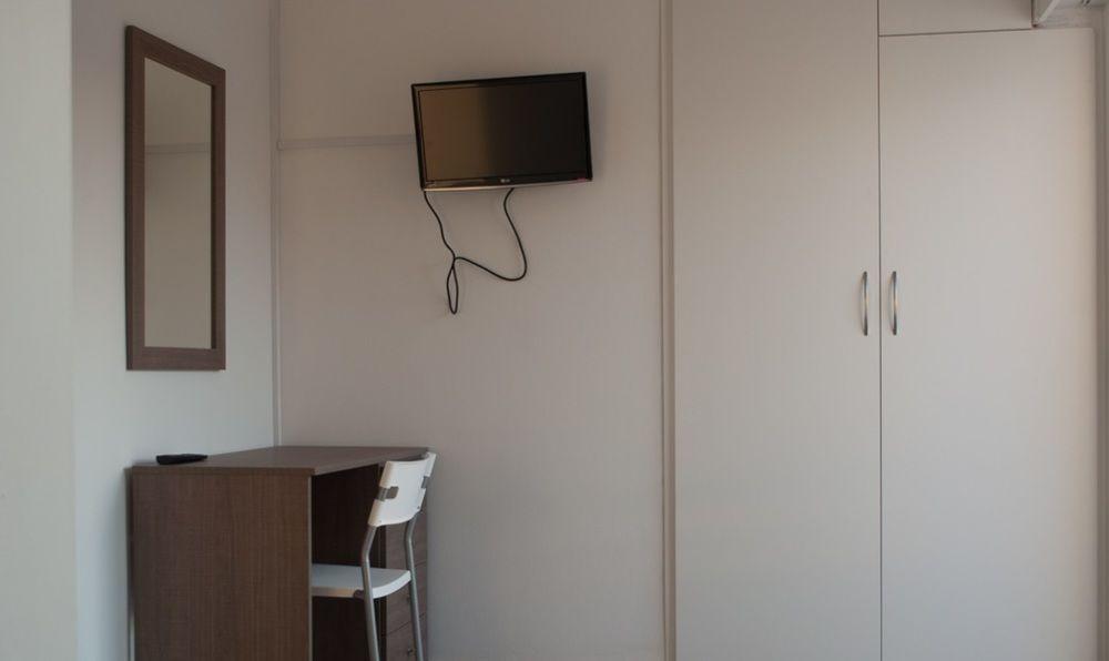St. George Rent Rooms Larnaca Dış mekan fotoğraf