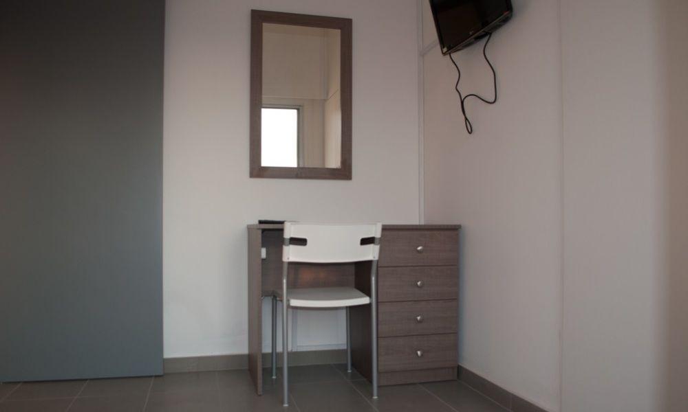 St. George Rent Rooms Larnaca Dış mekan fotoğraf